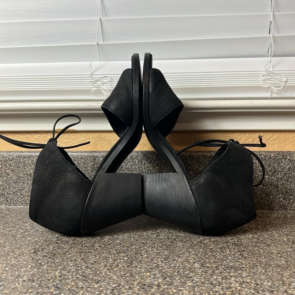 Eileen Fisher Black Textured Leather Chunky Heels Tie Up Peep Toe Women's Sz 9.5 - Picture 6 of 11